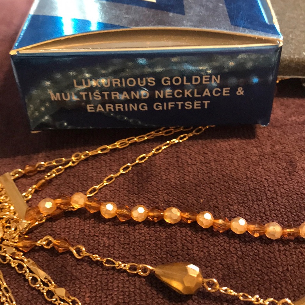 Avon Luxurious multi strand necklace earrings set - Picture 4 of 5